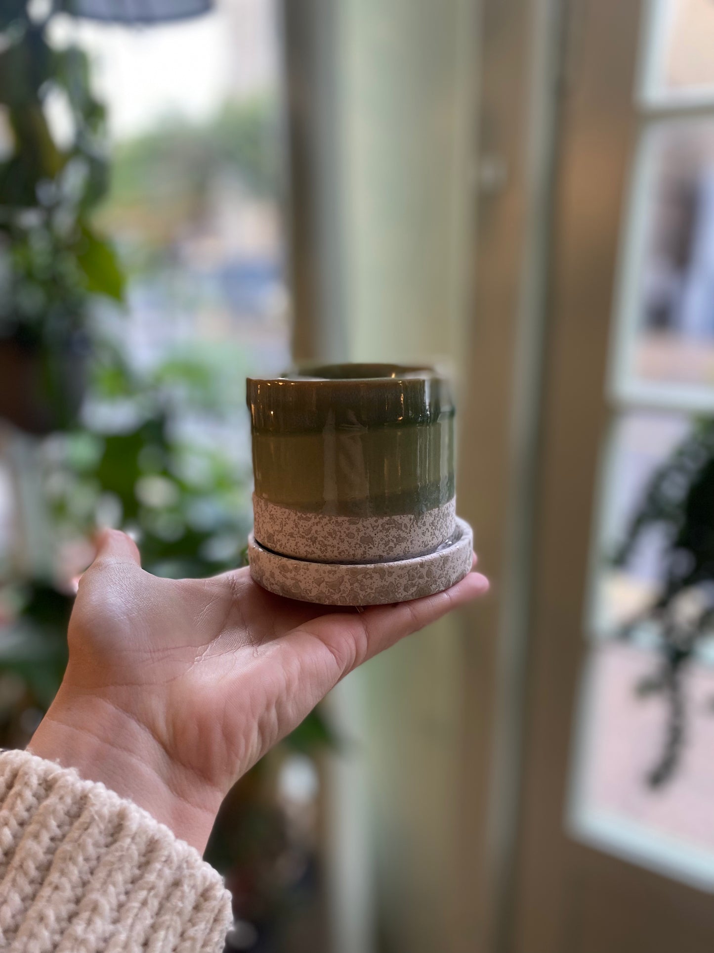 Ceramic Pot & Saucer Set